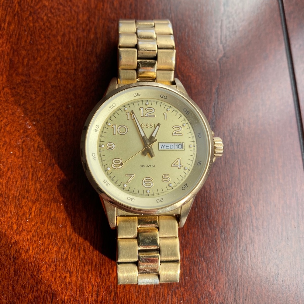 FOSSIL vintage yellow gold watch